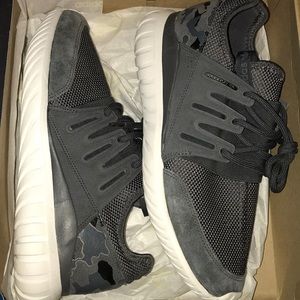 NAVY Men’s adidas tubular radial